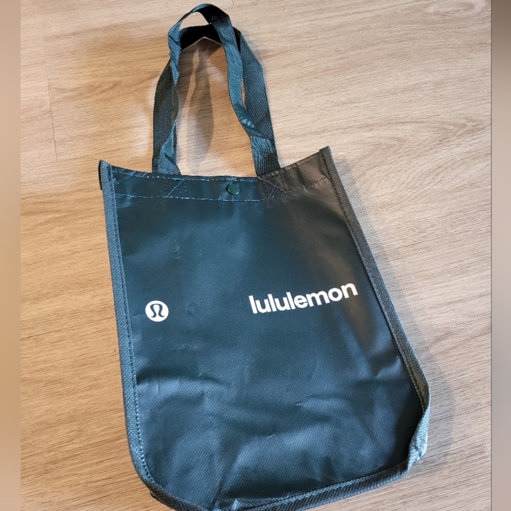 New Lululemon Dark Green Small Shopping Bag